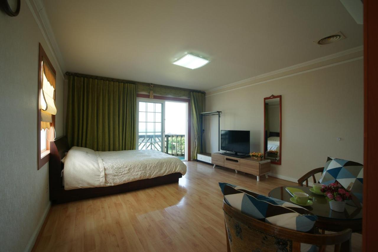 Villa Eurohouse Seogwipo Esterno foto